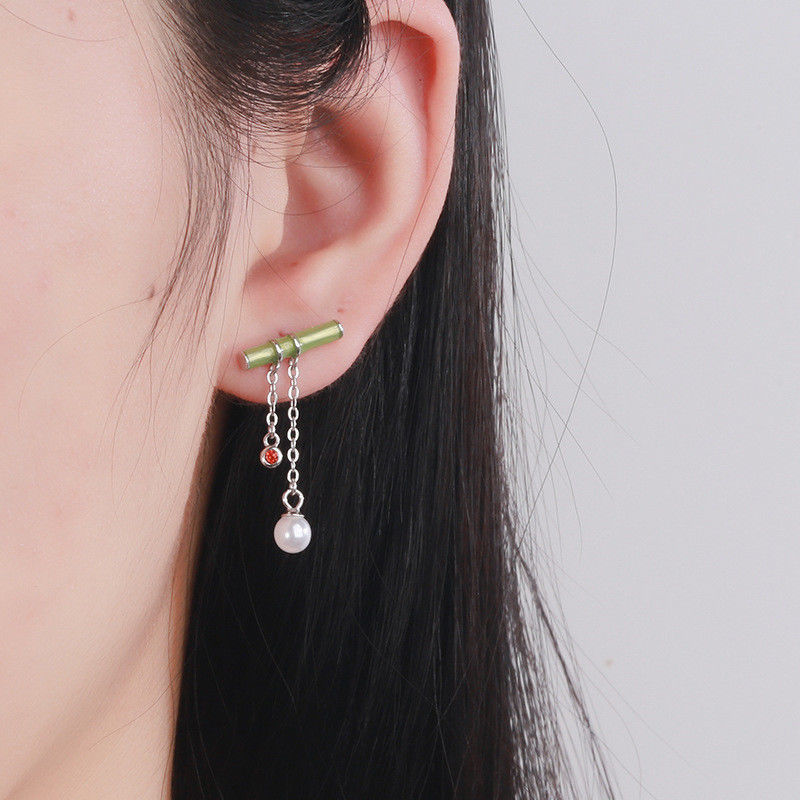 Pendientes Retro Asimétricos De Bambú